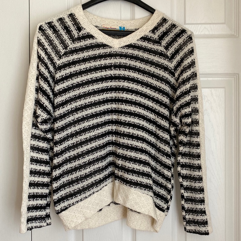 Vintage Havana Girl’s Striped Sweater Size XL
